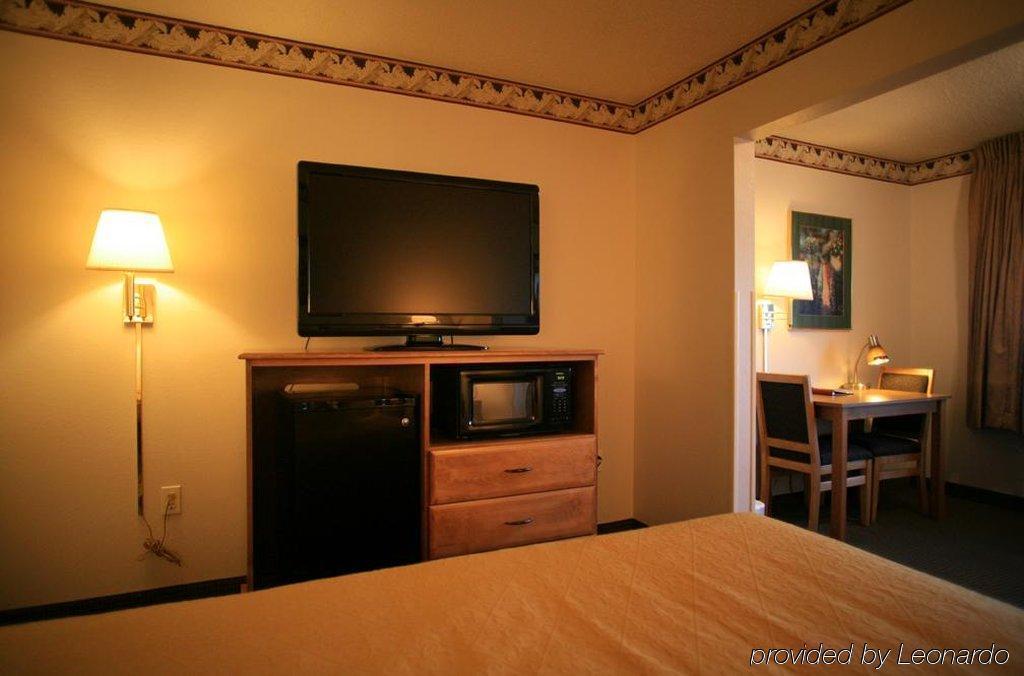 New Victorian Inn & Suites Lincoln Quarto foto